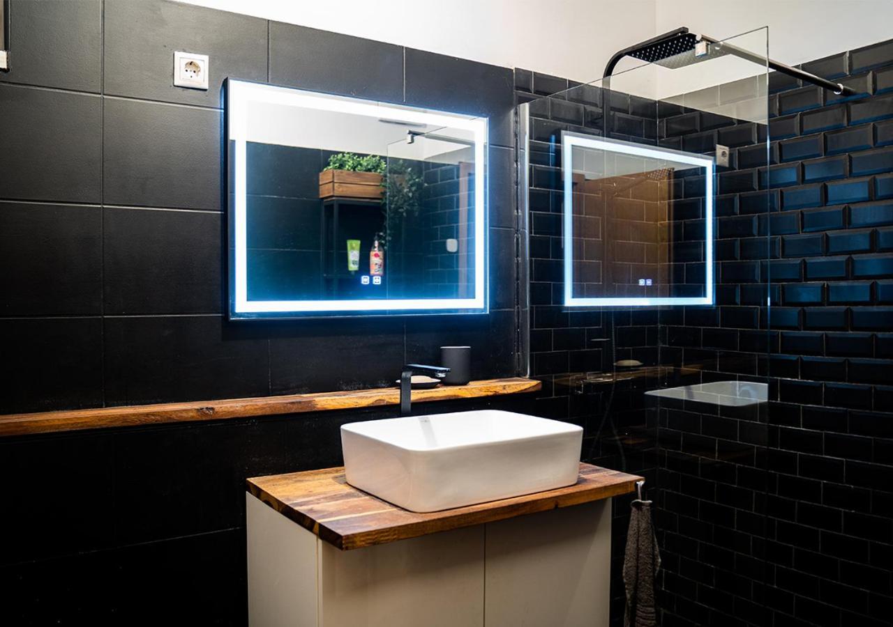 Apartmán Free Parking - Downtown Location, Balcony & Nespresso Budapešť Exteriér fotografie